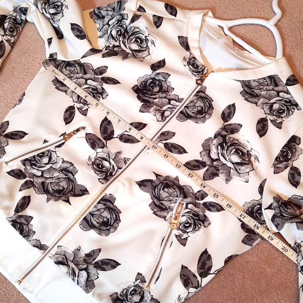 Rose print jacket - Picture 4 of 7